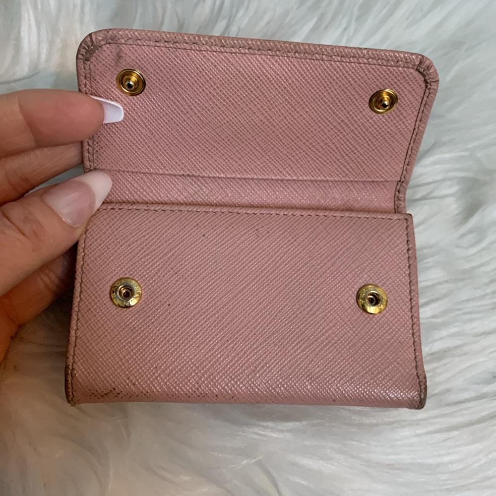 Authentic Prada pink key and card holder only 2 hooks - Picture 7 of 17